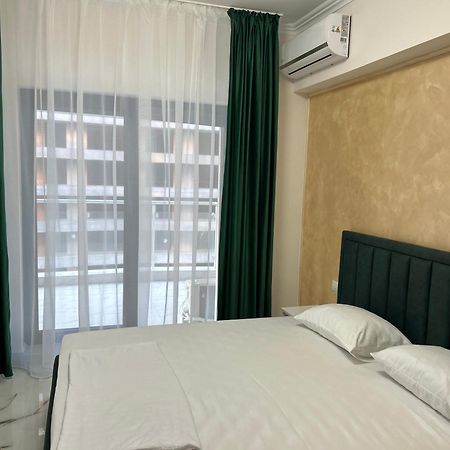 Casa Del Mar 2 Apartment Мамая Екстериор снимка