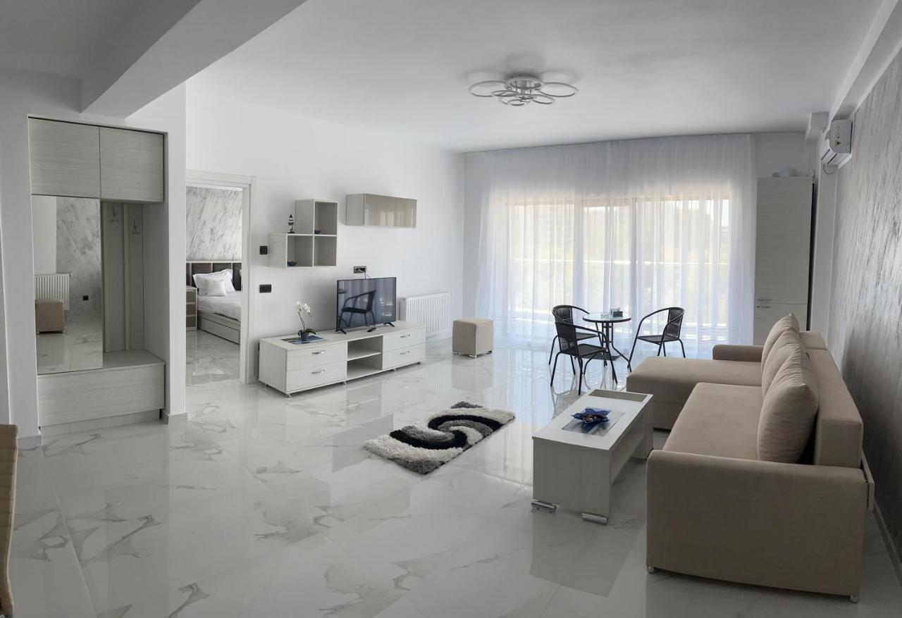 Casa Del Mar 2 Apartment Мамая Екстериор снимка