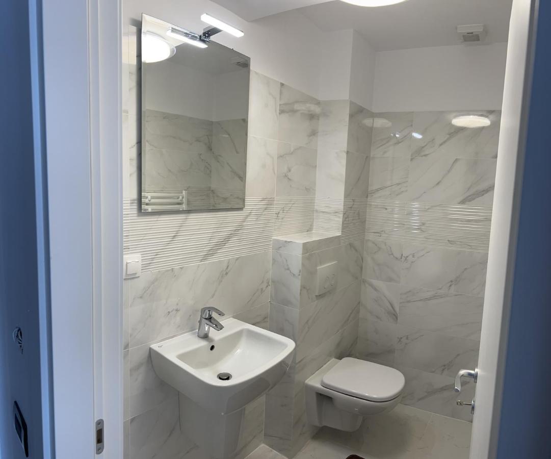 Casa Del Mar 2 Apartment Мамая Екстериор снимка
